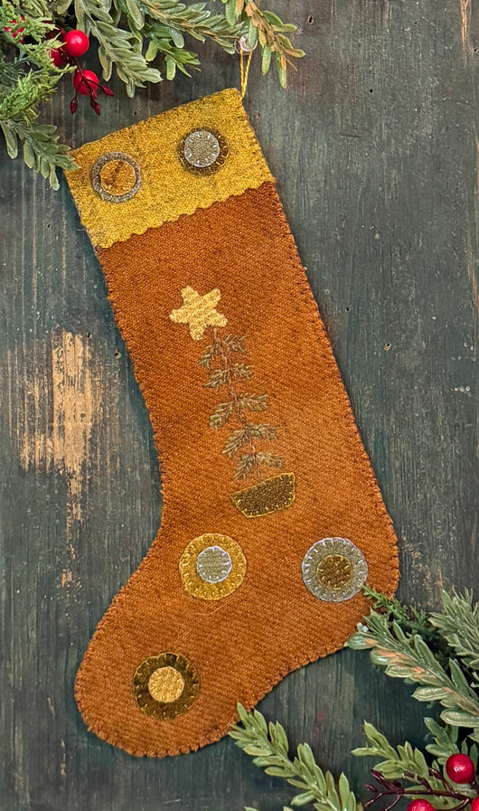 PB-740 Wool Stocking with Feather Tree & Pennies - Rust