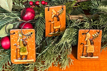 GMS-T136 Shooner Redware Santa with Cane Ornaments