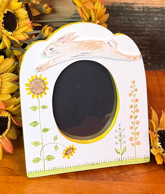 ER-2614 Hand-painted Leaping Bunny & Sunflowers Frame