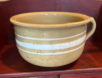 NV-WB2 Antique Yellowware Chamber Pot