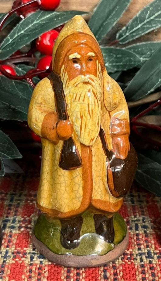 GMS-S25 Shooner Redware Santa with Sack Figurines