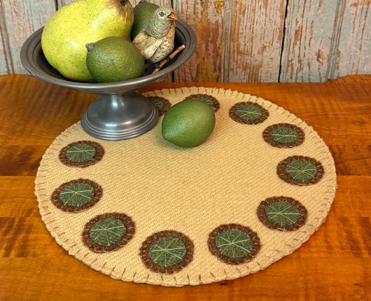 NV-1092 Round Wool Penny Mat