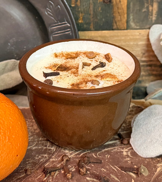 NV-C15 Soy Candle in Pottery Brown Custard Cup - Orange & Clove