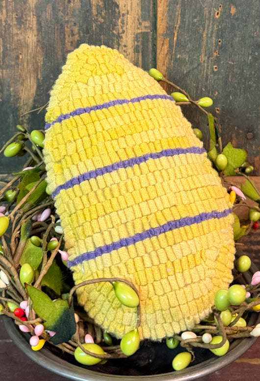 DD-94C Hand-hooked Easter Egg - Yellow