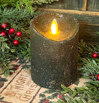 HSZ-SFC-G Small Realistic Flame Candle - Green Pine Scented