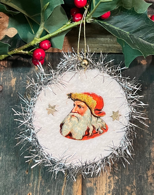 ER-2418A Santa Cotton Batting Ornament - Silver