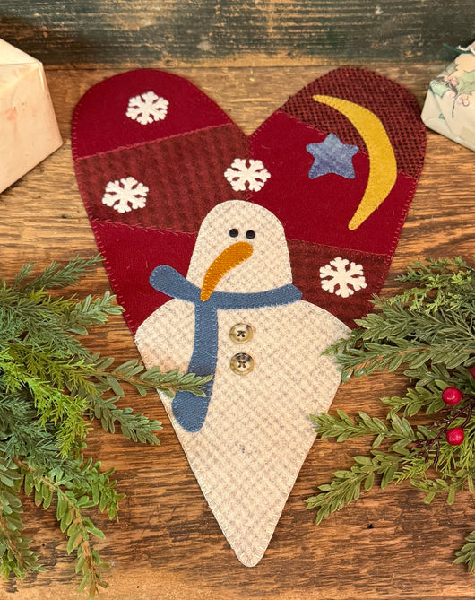 PB-753 Wool Heart Mat with Appliqued Snowman