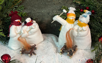 FA-2100 Med Fabric Snowfolk Couple Roasting Marshmallows with Fire