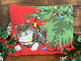 PH-132 Cat under the Tree Wool Hooked Pillow