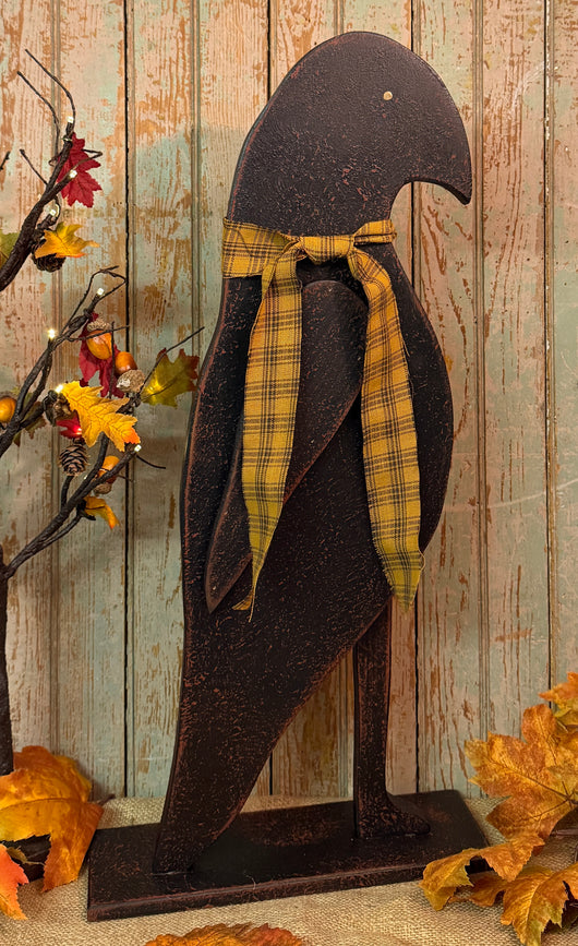 PEN-156 Wood Stand-up Autumn Crow - Facing Right