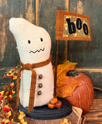 PB-724 Wool Ghost with BOO Flag on Wood Base