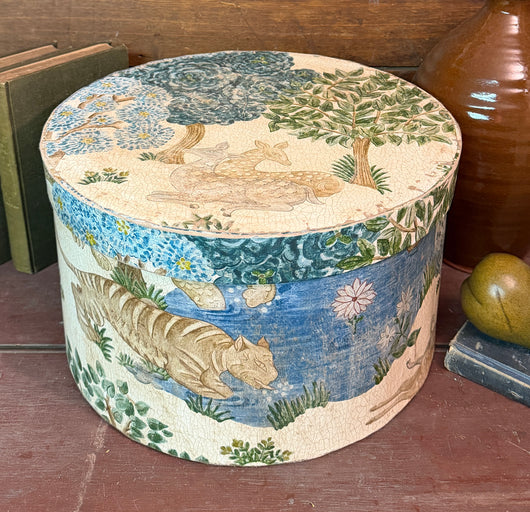 ER-2648 Aged Antique Paper Covered Large Box