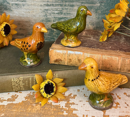 GMS-F113 Shooner Redware Large Bird Figurines