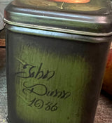 NV-1037 Hand-painted Tin Lidded Can with Tole Painting