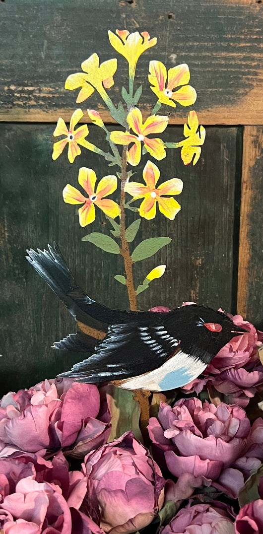 EG-P952 Rusty Towhee on Forsythia Painted Pick