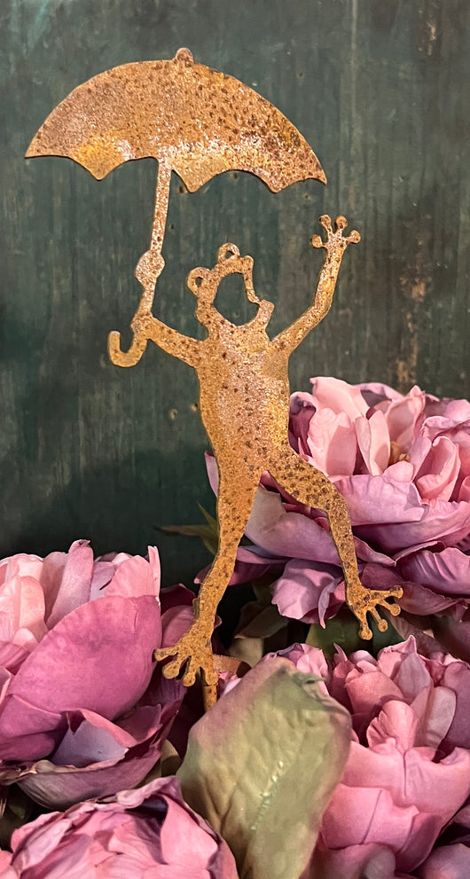 EG-PFU Rusty Frog under Umbrella Pick