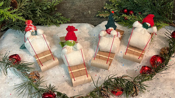 FA-998 Little Fabric Snowfolk on Toboggan