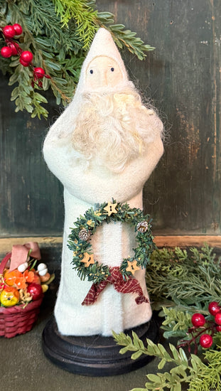 NG-243E Belsnickel in White Wool Coat with Wreath & Stars