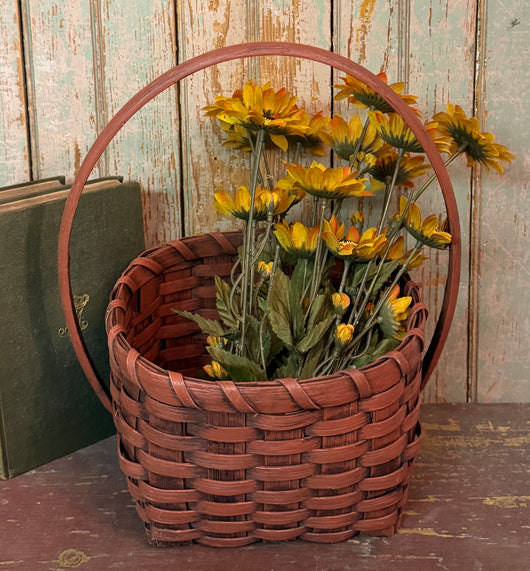 BG-B730R Lantern Berry Handled Basket - Red