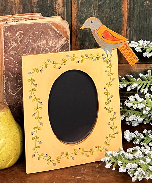 ER-2503B Bird with Blue Berries Frame