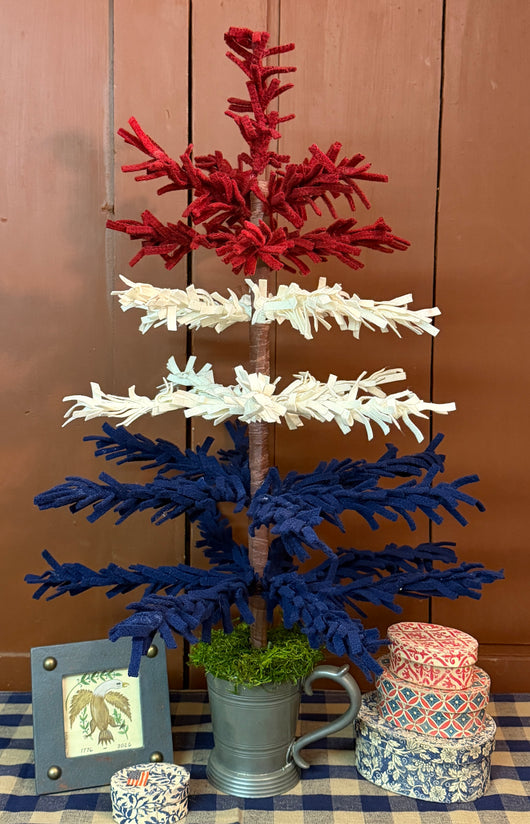 PB-177B Large Hand-made Wool Americana Tree in Pewter Tankard