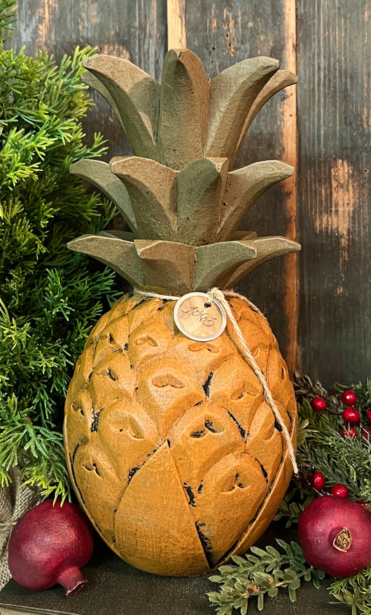 PT-05 Carved Wood Pineapple