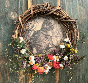 CD-SW21 Paper Bunny with Dried Flowers Wreath