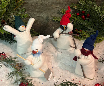 FA-1011 Med Fabric Snowfolk
