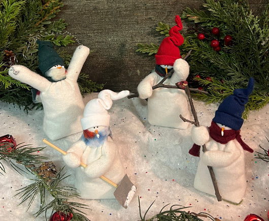 FA-1011 Med Fabric Snowfolk