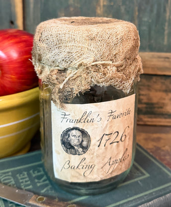 X92E Jar with Aged Cheesecloth Lid -Franklin's Favorite Baking Apples