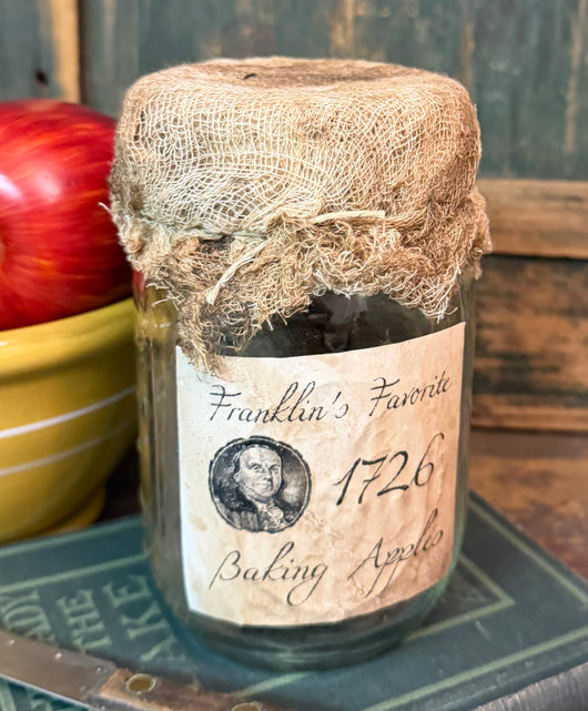 X92E Jar with Aged Cheesecloth Lid -Franklin's Favorite Baking Apples
