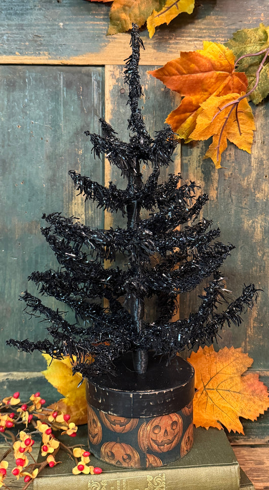 PEN-193 Sparkly Black Tree in Round Box