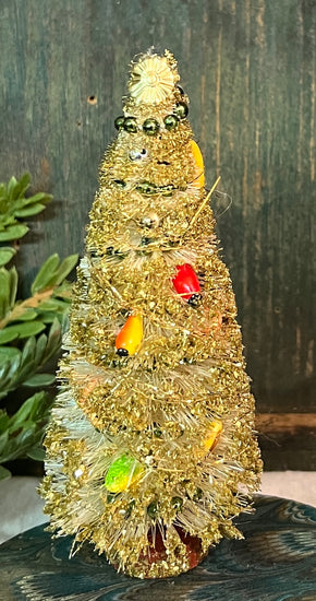 ER-2441D Small Vintage Tree with Antique Ornaments