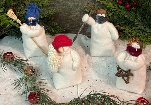 FA-1010 Med Fabric Snowfolk