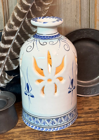 SE-221A Redware Luminary - Delft