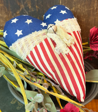 RJ-03 Americana Heart Pillow Tuck