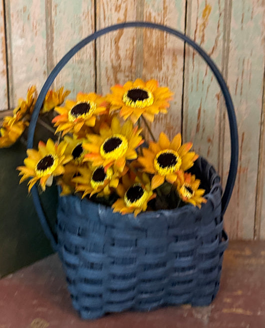BG-B730N Lantern Berry Handled Basket - Blue