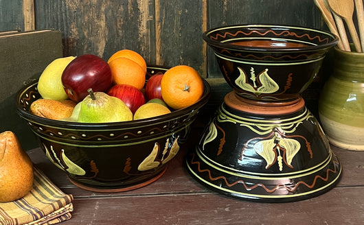 NV-989 Pottery Bowls with Tulips - Set of 3