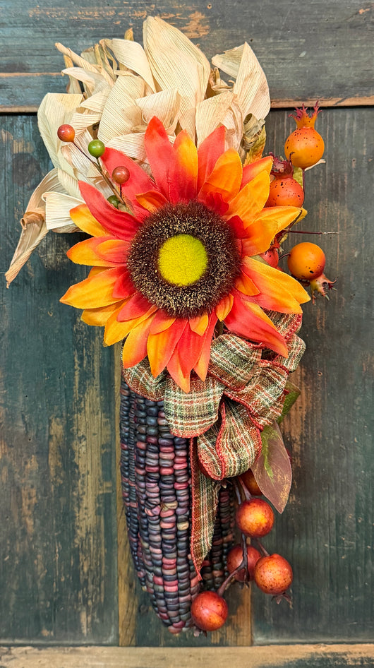 NV-HC2 Handing Harvest Corn with Faux Flowers