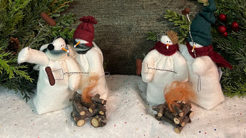 FA-2103 Med Fabric Snowfolk Couple Roasting Weenies with Fire
