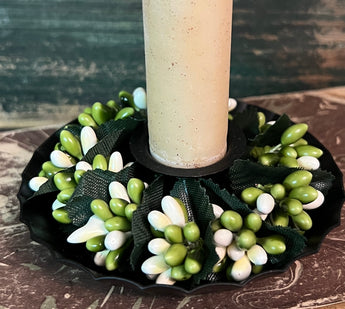 MK-04 Berry Bead Candle Ring - Green & White