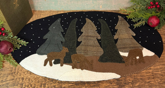 DD-321 Oblong Deer & Trees Wool Mat