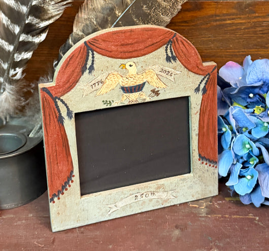 ER-2633 Hand-painted Light Blue Eagle & Drapes Frame