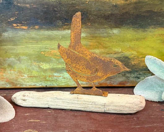 EG-W11 Rusty Wren on Driftwood