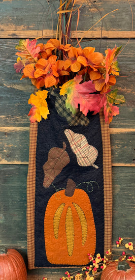 NV-FWH Felt Wall Hanging with Faux Leaves