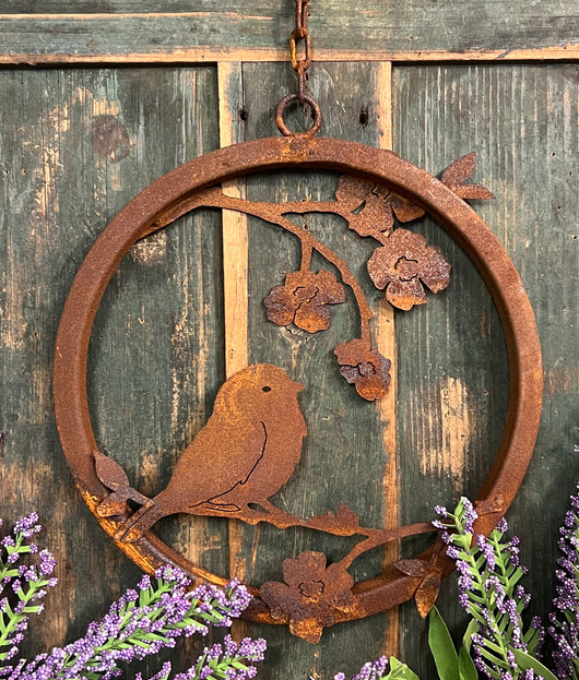 EG-211 Rusty Chickadee Wreath