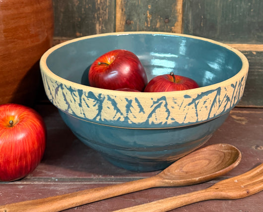 NV-CCB Pottery Bowl with Leaf Border Design - Teal