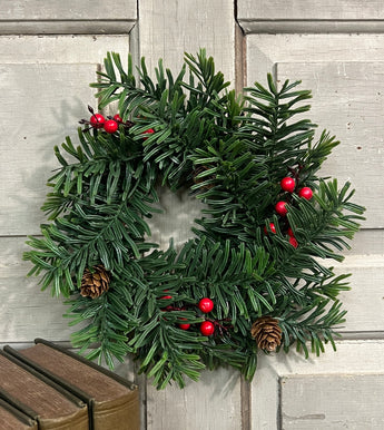 NET-40S Faux Pine & Berry Small Wreath