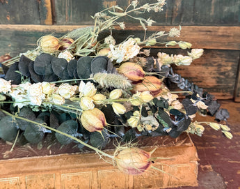 NET-SDB-M Small Dried Flower Bunch - White Larkspur & Nigella