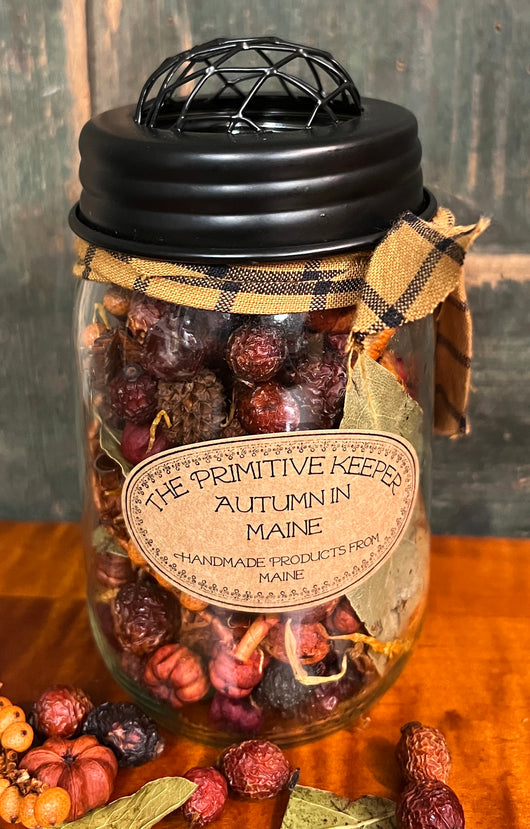 PK-PJ-AM Autumn in Maine Scented Potpourri in Jar